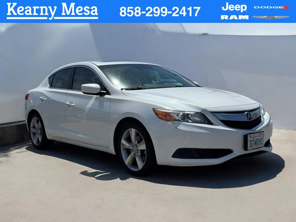 Used 2014 Acura ILX FWD image 1