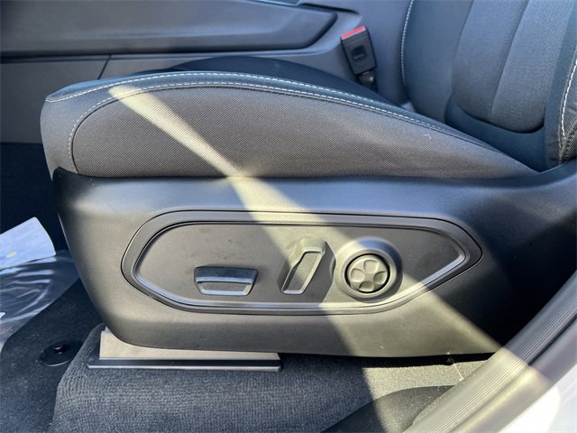 New 2025 Jeep Grand Cherokee L Laredo w/ Luxury Tech Group I image 12