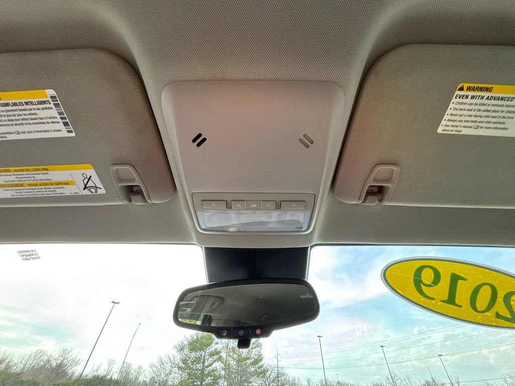 Used 2019 Buick Encore Preferred image 32