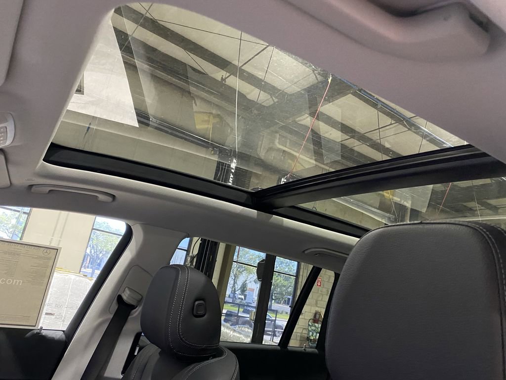 New 2026 Mercedes-Benz GLS 450 4MATIC image 15