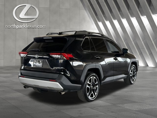 Used 2019 Toyota RAV4 Adventure AWD/4WD image 6