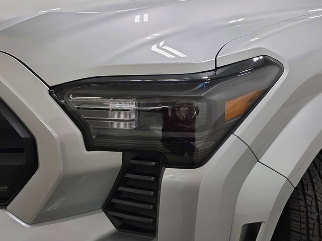 Certified 2024 Toyota Tacoma SR5 image 25