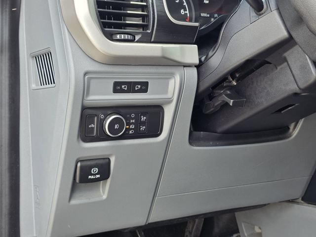 Used 2021 Ford F150 XLT w/ Trailer Tow Package RWD image 18