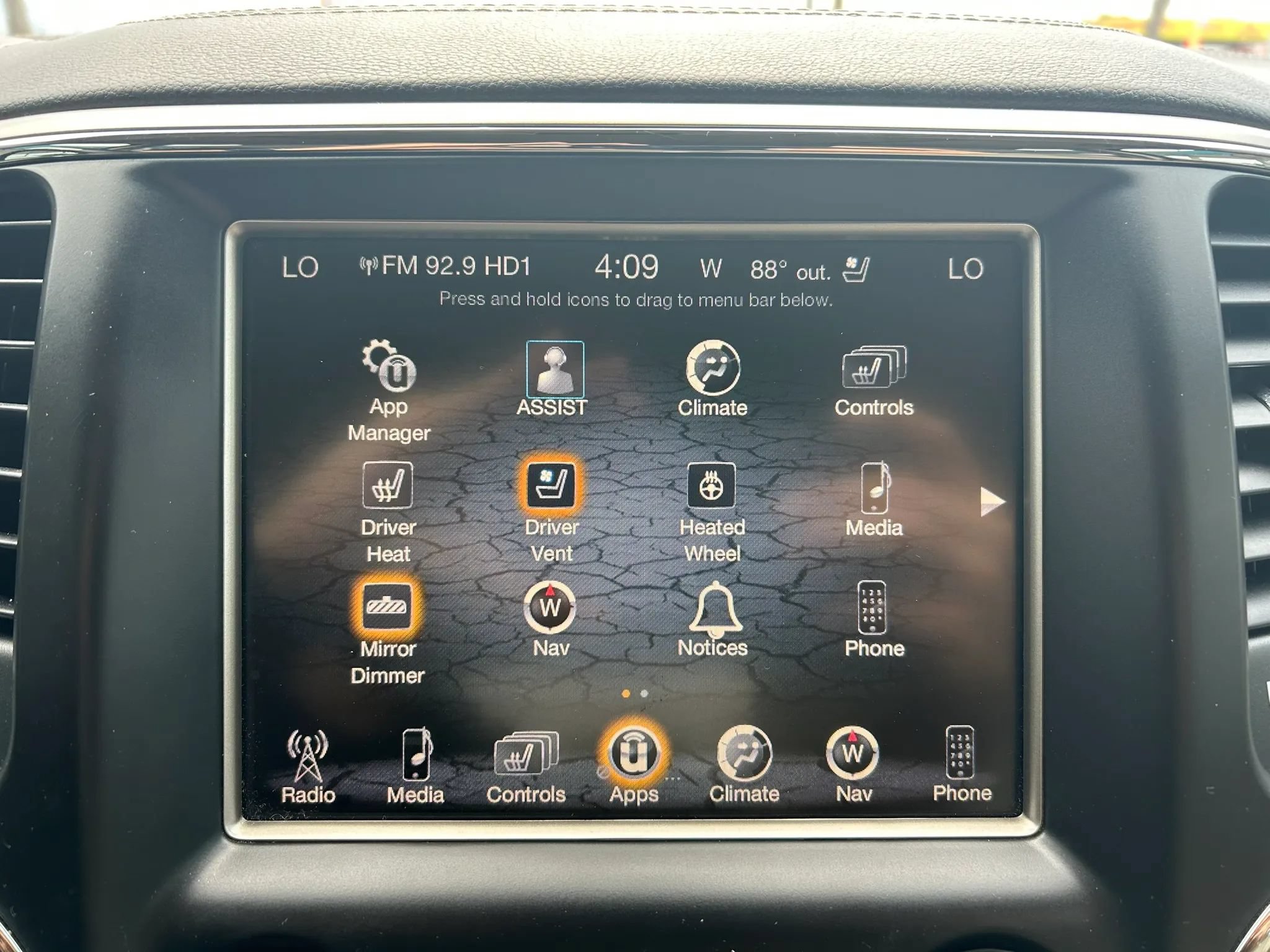 Used 2015 Jeep Grand Cherokee Overland AWD/4WD image 24