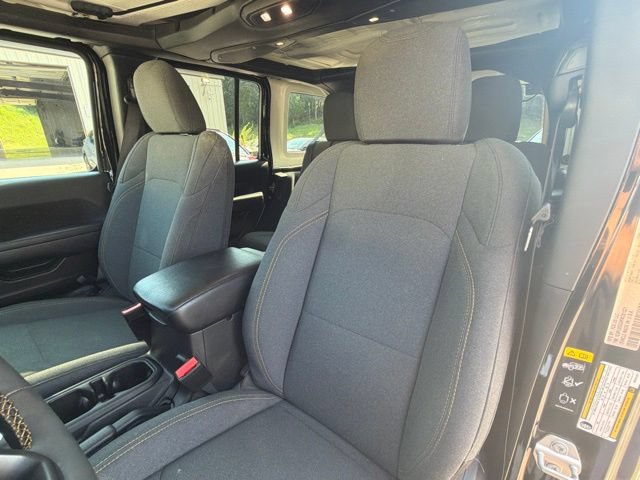 Used 2024 Jeep Wrangler Unlimited Sport AWD/4WD image 20