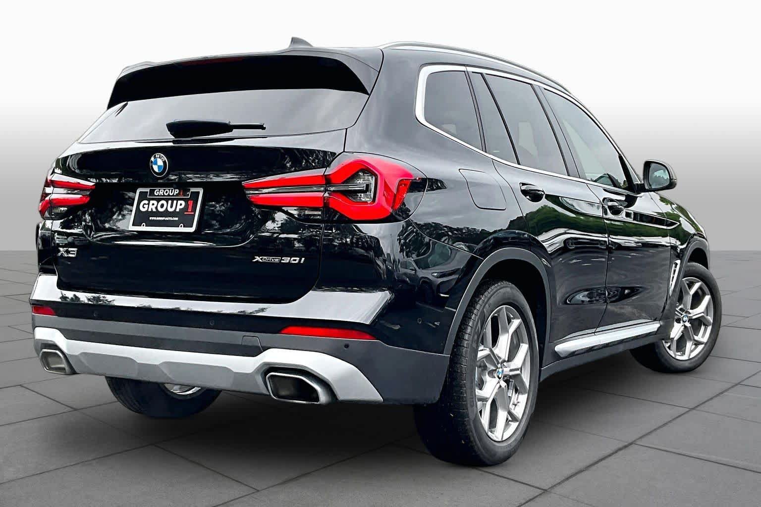 Used 2024 BMW X3 xDrive30i w/ Premium Package w/ZPA AWD/4WD image 13