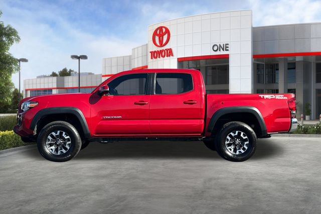 Used 2016 Toyota Tacoma TRD Off-Road w/ Towing Package RWD image 8