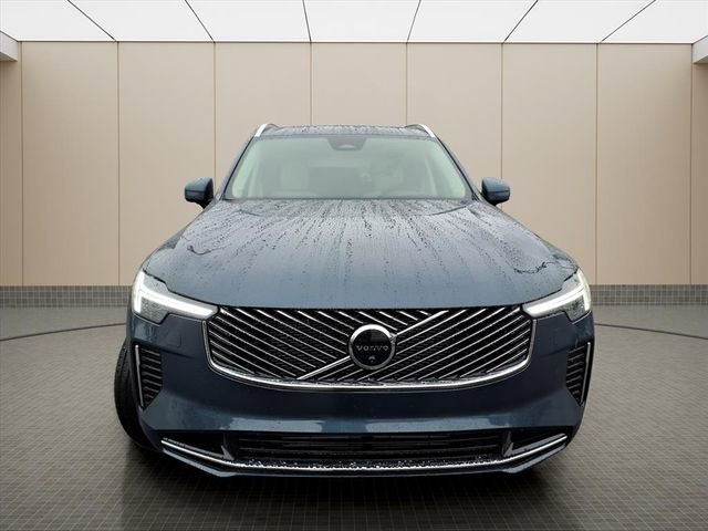 New 2026 Volvo XC90 T8 Ultra w/ Protection Package Premier image 4