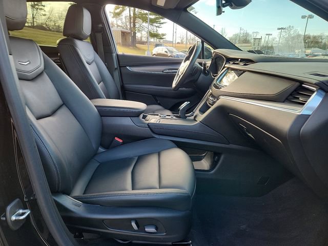 Certified 2023 Cadillac XT5 Luxury image 21