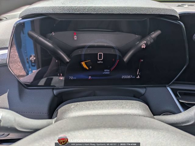 Used 2025 Chevrolet TrailBlazer LS FWD image 17