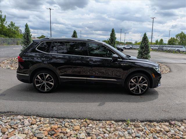 Certified 2024 Volkswagen Tiguan SEL R-Line w/ MDO Package, Two-Row AWD/4WD image 6