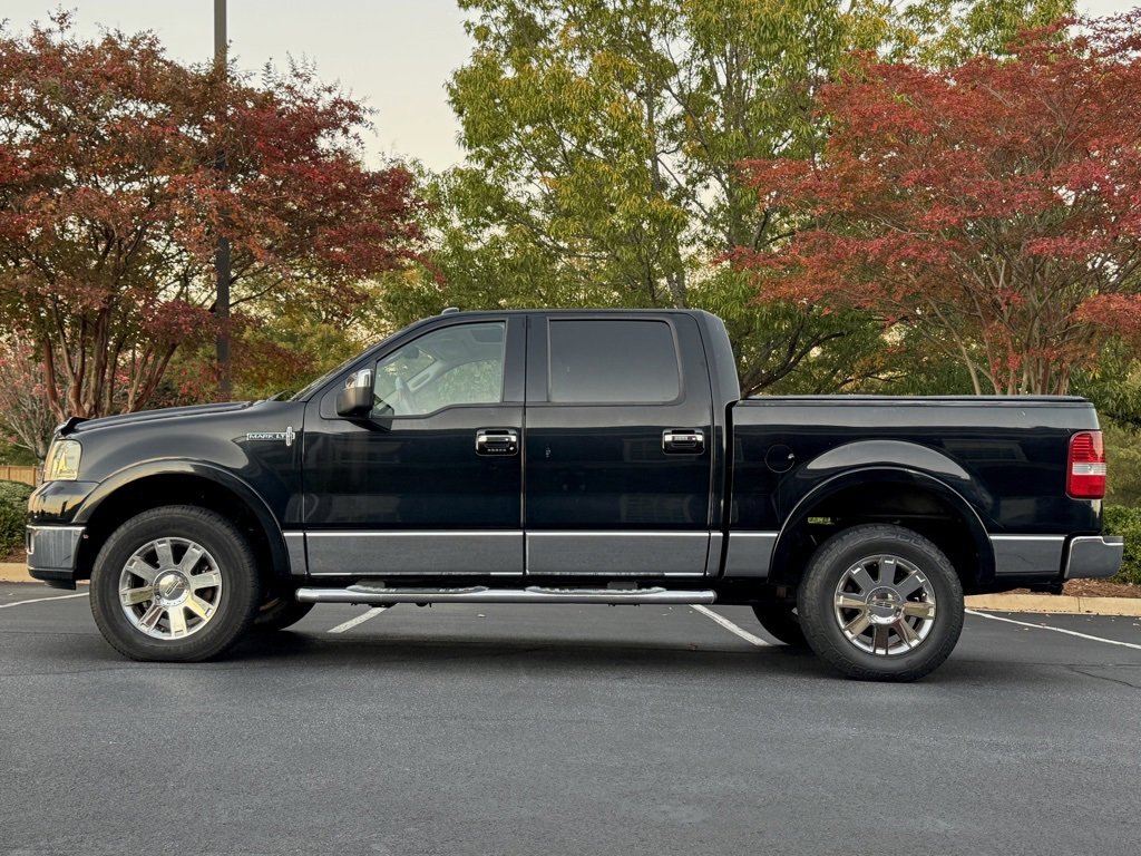 Used 2006 Lincoln Mark LT 4x4 image 3