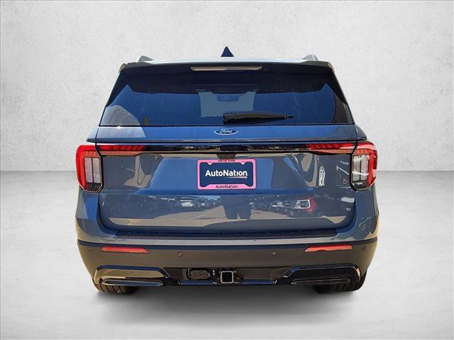 New 2026 Ford Explorer ST-Line w/ ST-Line Street Pack image 8