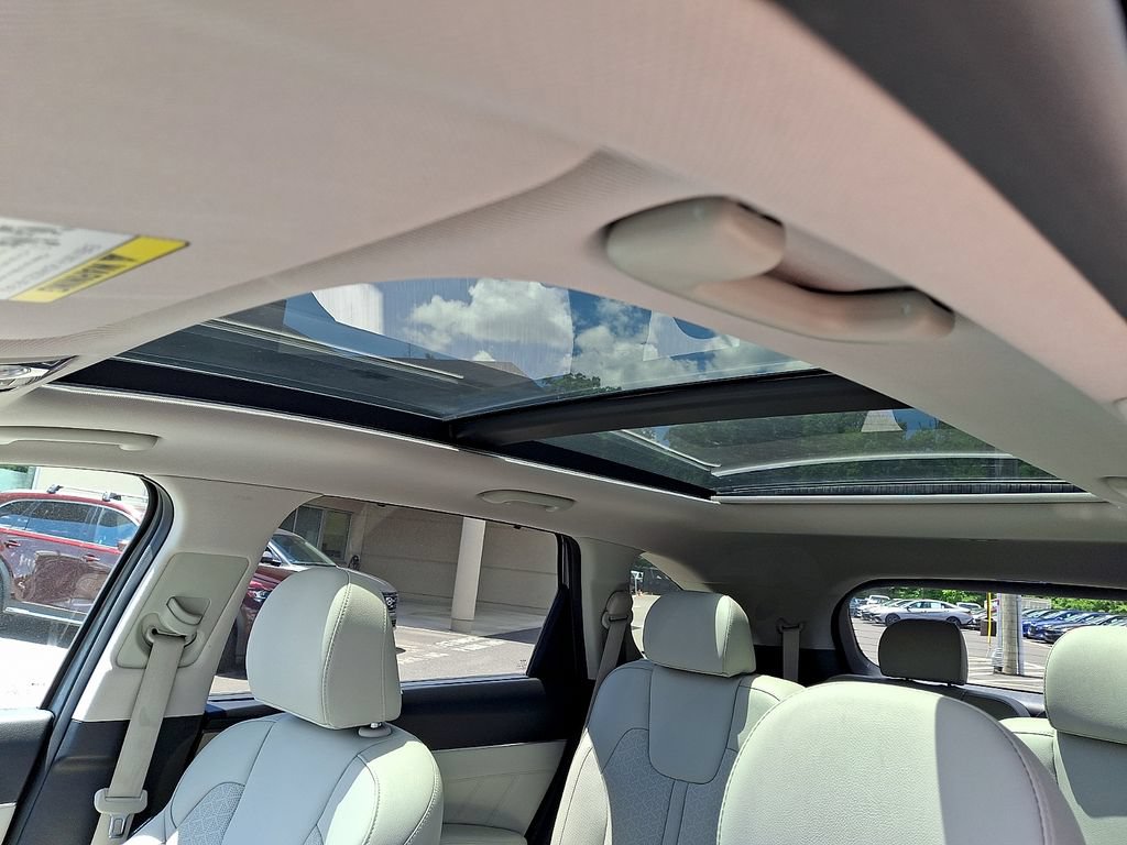 Used 2023 Kia Sorento SX Prestige w/ Panoramic Sunroof Package AWD/4WD image 19