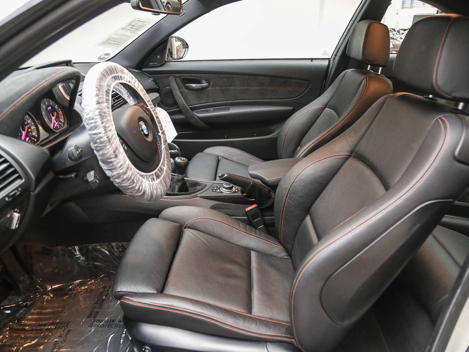 Used 2011 BMW 1 Series M RWD image 18