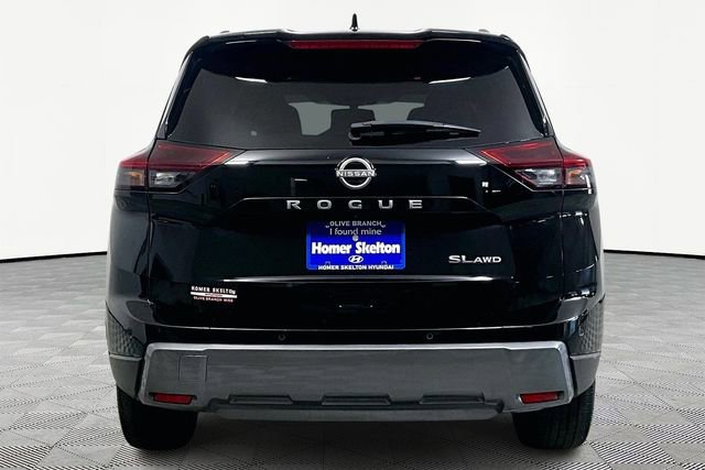 Used 2024 Nissan Rogue SL image 4