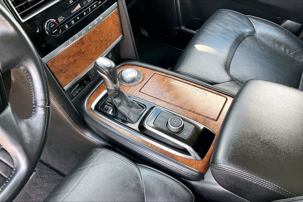 Used 2024 Nissan Armada SL w/ Captain's Chairs Package AWD/4WD image 15