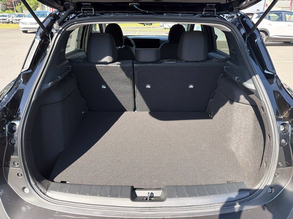 New 2026 Nissan Kicks SV w/ Cold Weather Package AWD/4WD image 19