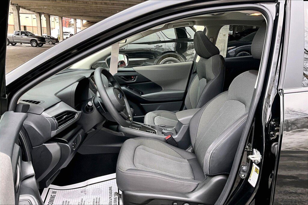 Certified 2024 Subaru Crosstrek 2.0i Premium AWD/4WD image 15
