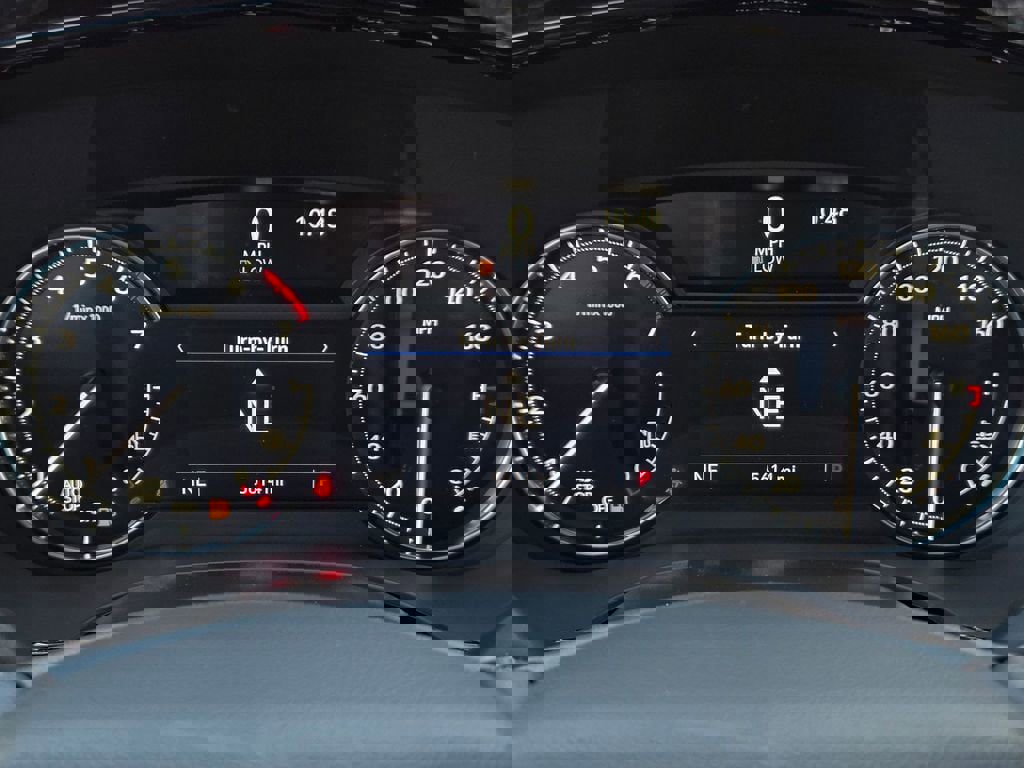 New 2025 Cadillac XT6 Luxury image 16