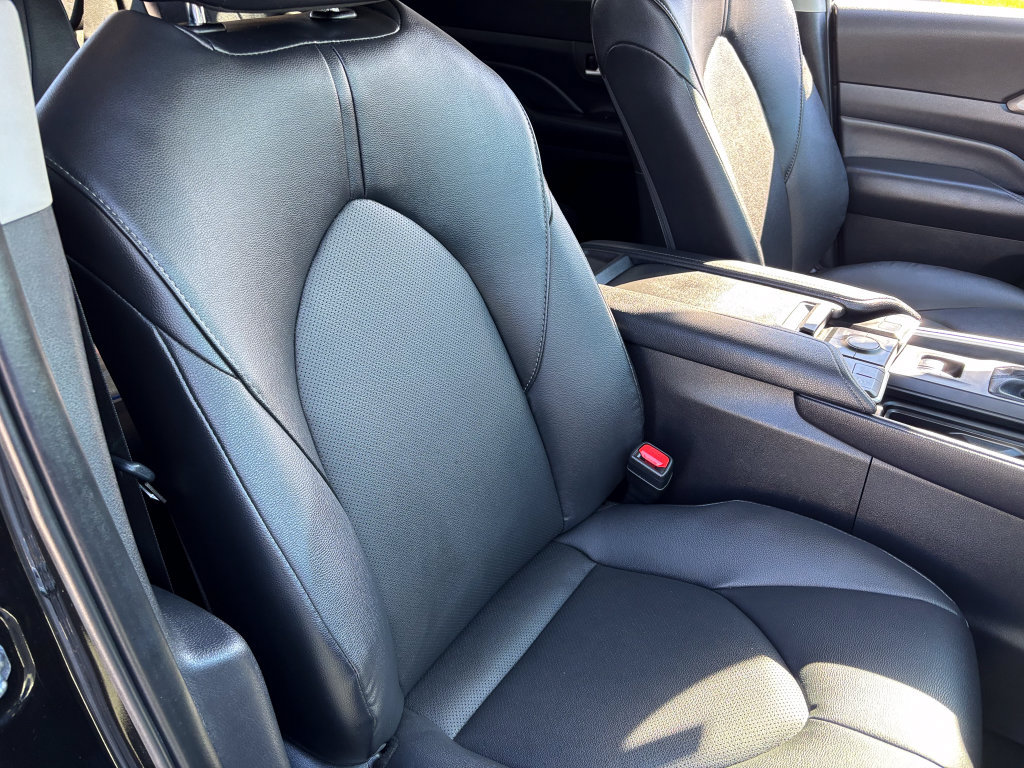 Certified 2025 Toyota Grand Highlander AWD image 38