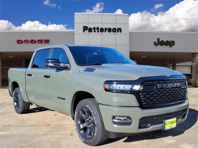 New 2026 RAM 1500 4x4 Crew Cab