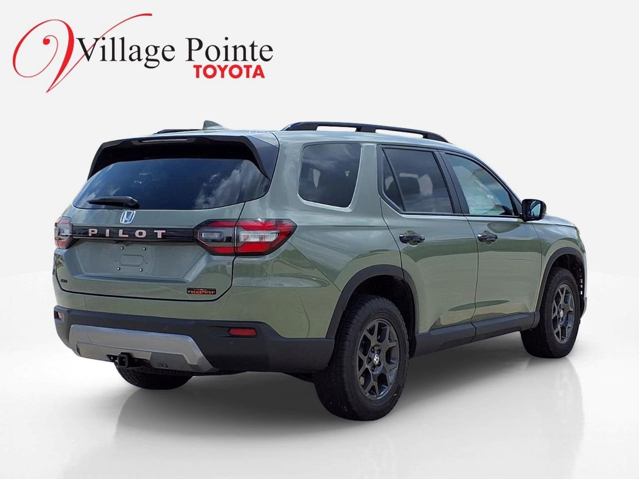 Used 2026 Honda Pilot TrailSport image 8