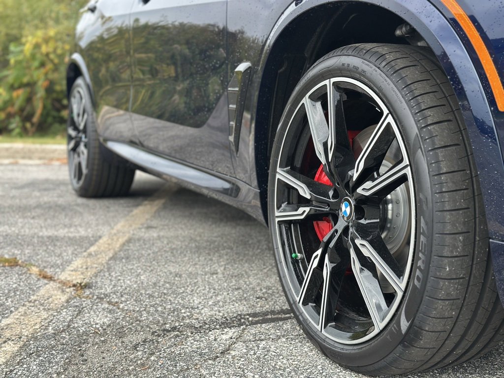 New 2026 BMW X5 M60i image 9