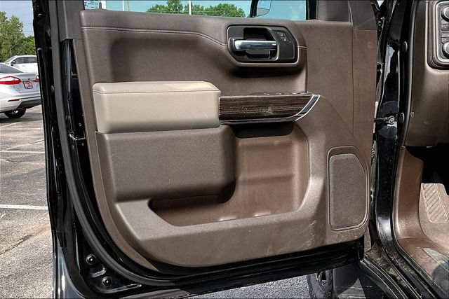 Used 2021 Chevrolet Silverado 1500 LT w/ LPO, Dark Essentials Package AWD/4WD image 21