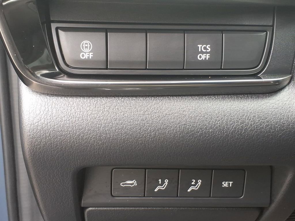 Used 2021 MAZDA CX-30 FWD 2.5 S w/ Premium Package image 16