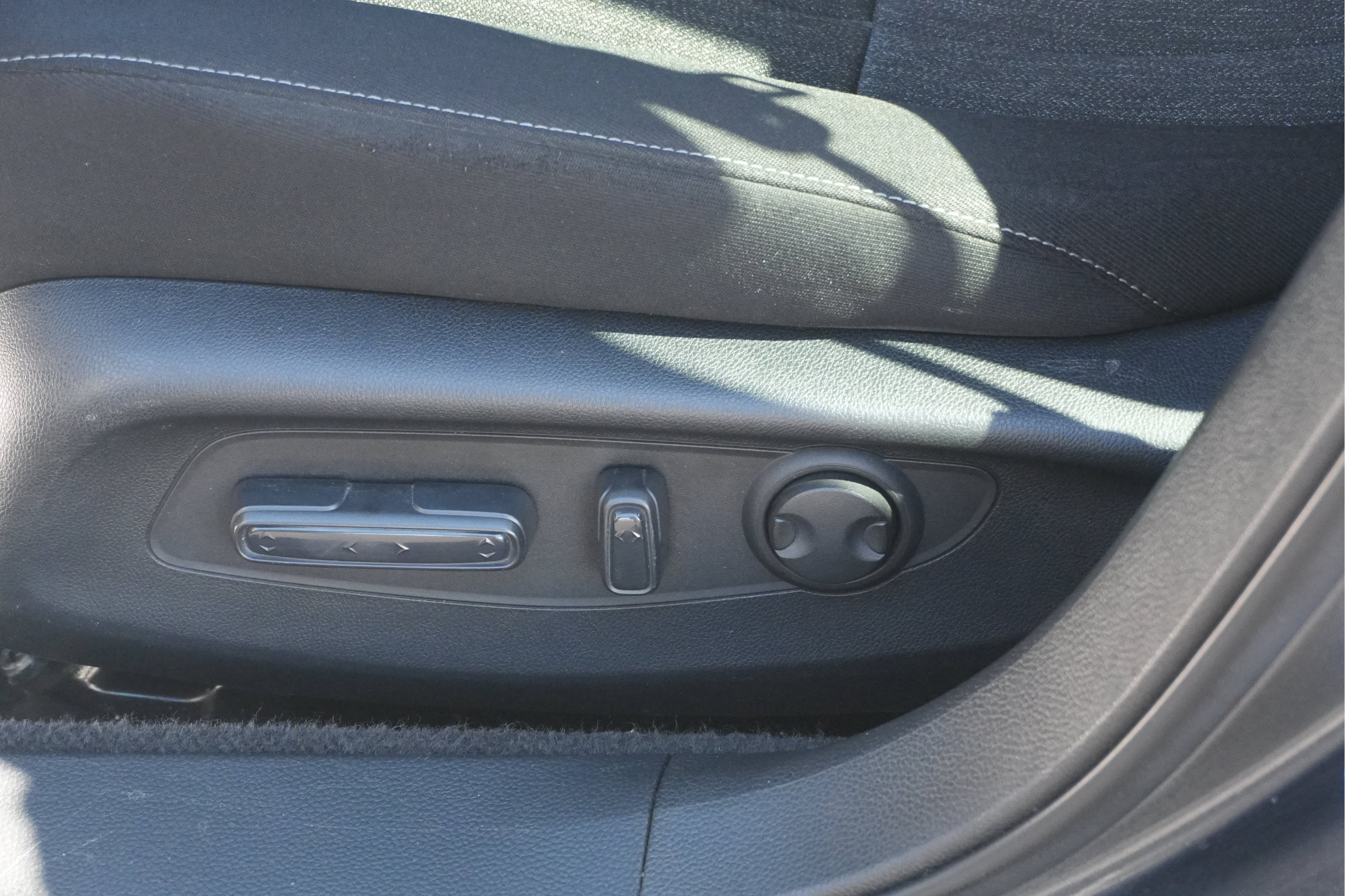 Used 2025 Honda Accord SE image 14