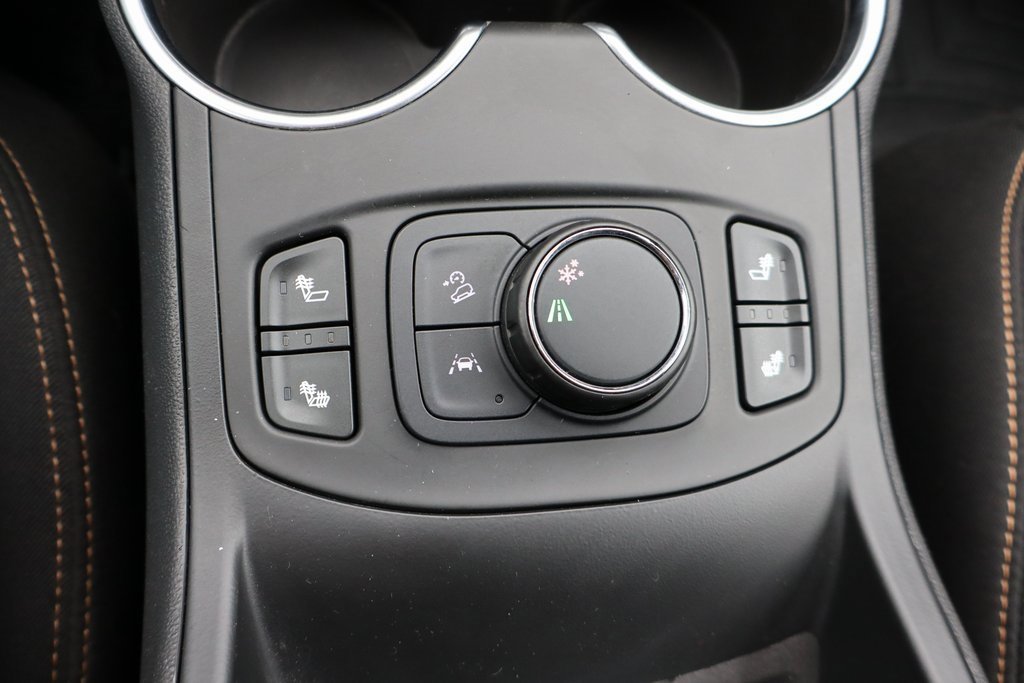 Used 2020 GMC Terrain SLE w/ Driver Convenience Package image 6