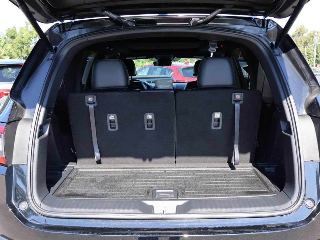 Certified 2025 Honda Pilot TrailSport image 16