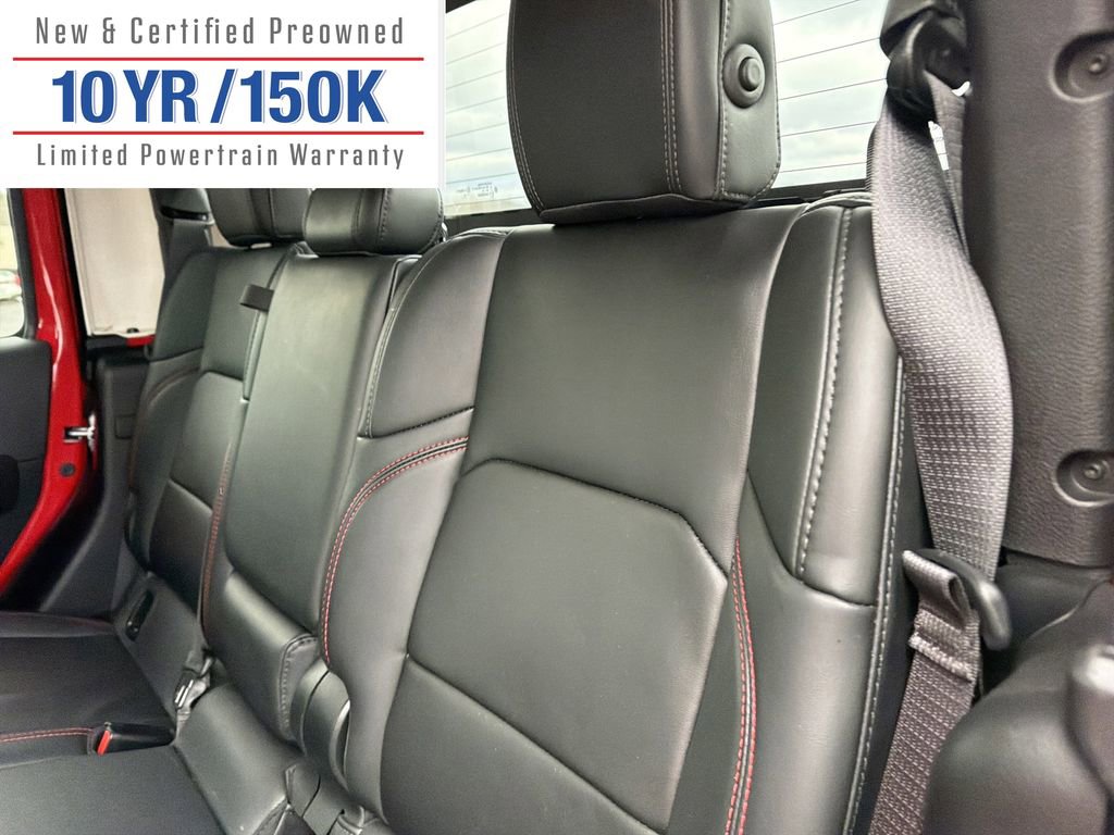 Used 2024 Jeep Gladiator Rubicon w/ Technology Group image 13