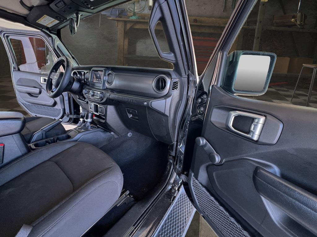 Used 2023 Jeep Wrangler Unlimited Sport AWD/4WD image 17