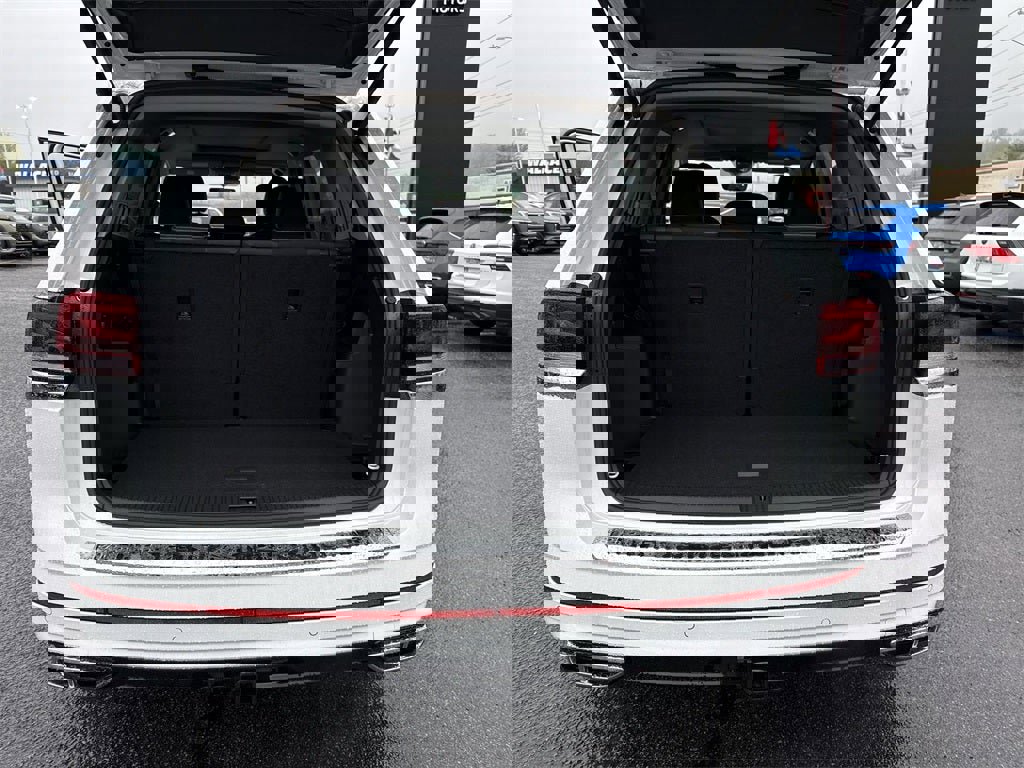 New 2025 Volkswagen Atlas SEL Premium R-Line image 48
