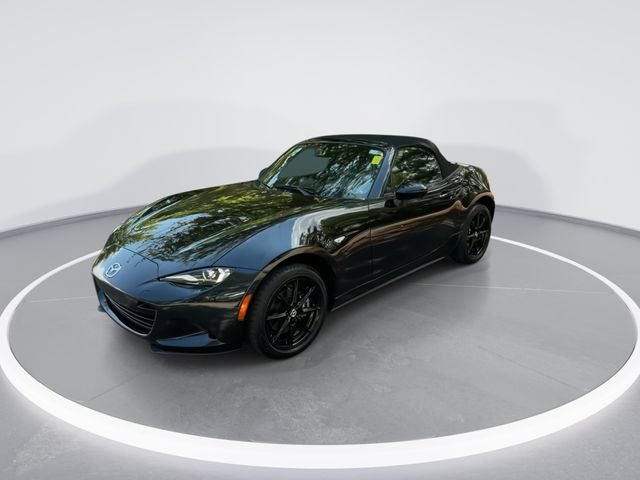 Certified 2025 MAZDA MX-5 Miata Sport RWD image 2