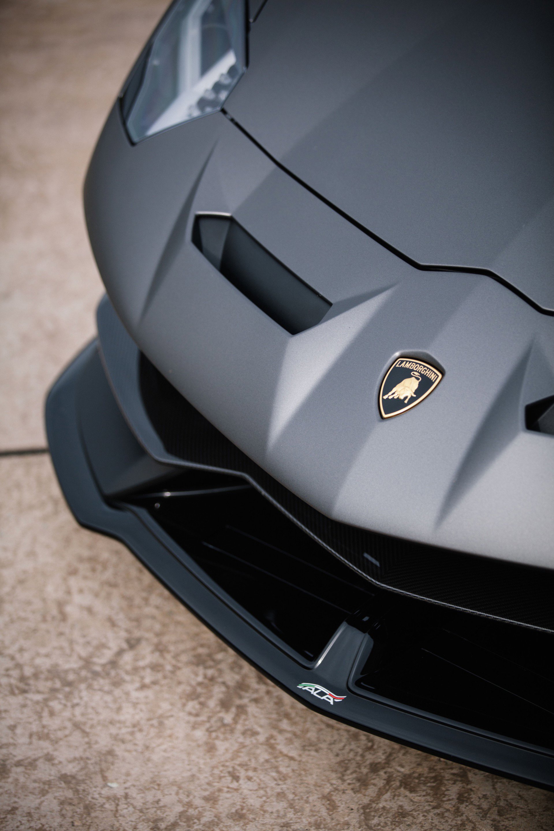 Used 2021 Lamborghini Aventador SVJ image 6
