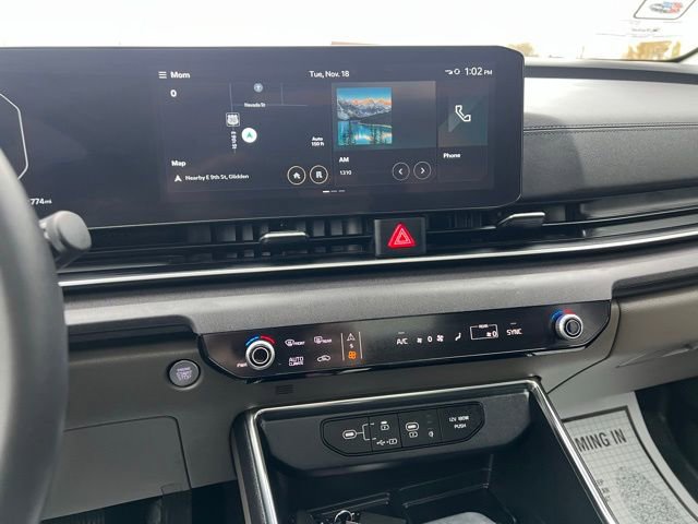 Used 2025 Kia Carnival SX image 29