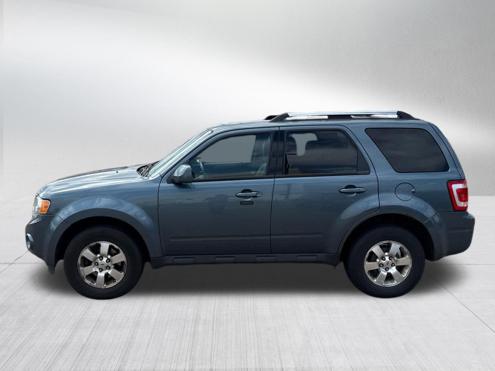 Used 2011 Ford Escape Limited w/ 302A Rapid Spec Order Code AWD/4WD image 4
