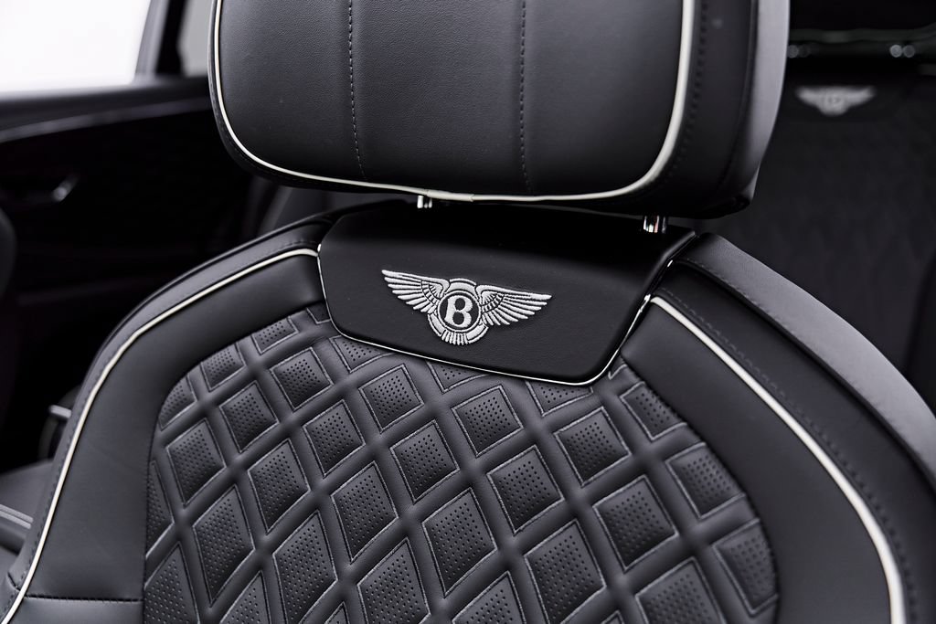 Used 2022 Bentley Flying Spur V8 AWD/4WD image 58