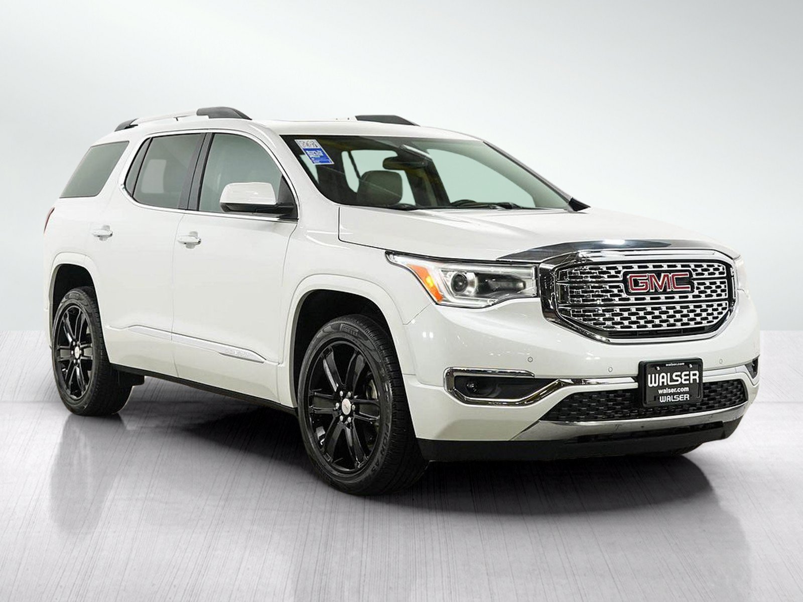 Used 2019 GMC Acadia Denali AWD/4WD image 7