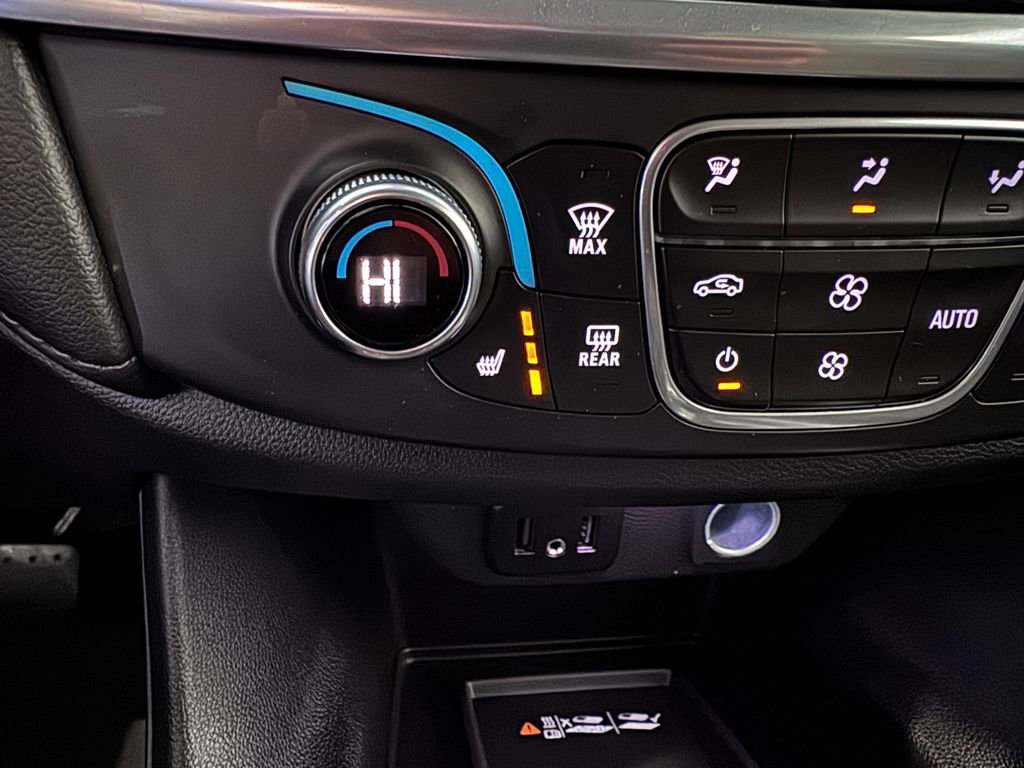 Certified 2022 Chevrolet Traverse LT image 22