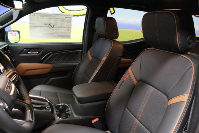 New 2026 GMC Canyon AT4 image 18