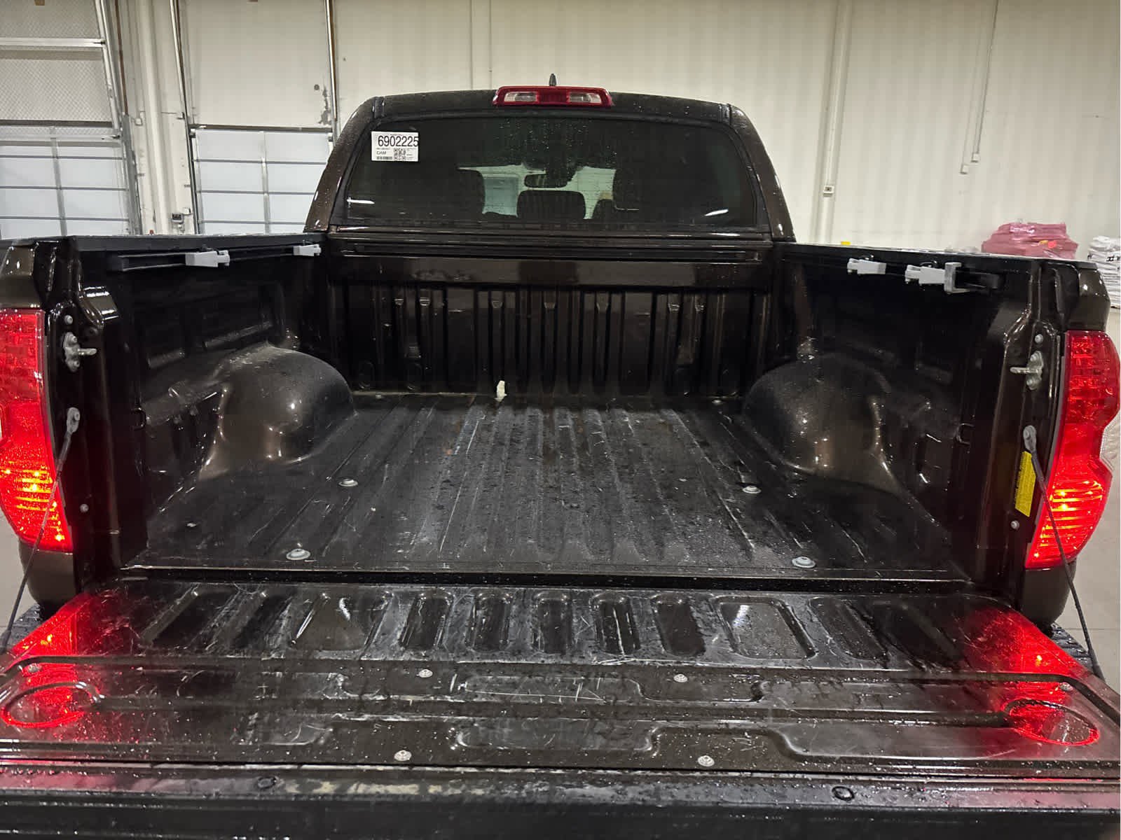 Certified 2020 Toyota Tundra Limited w/ Limited Premium Package image 6