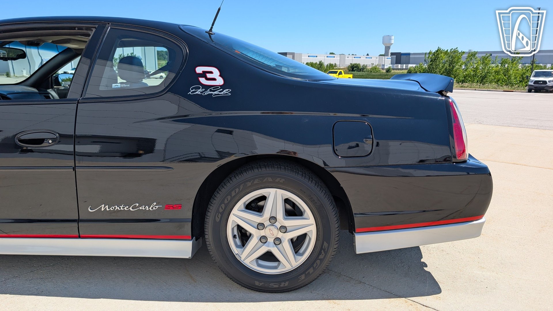 Used 2002 Chevrolet Monte Carlo SS w/ Pace Car Replica Pkg FWD image 30