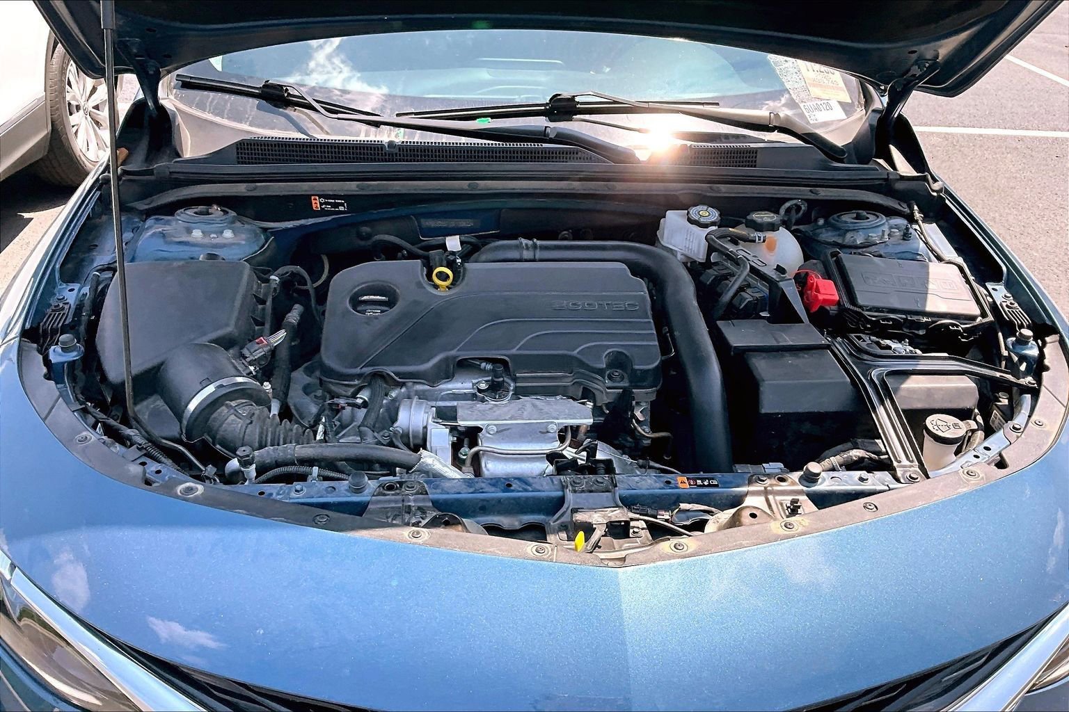 Used 2025 Chevrolet Malibu LT FWD image 30