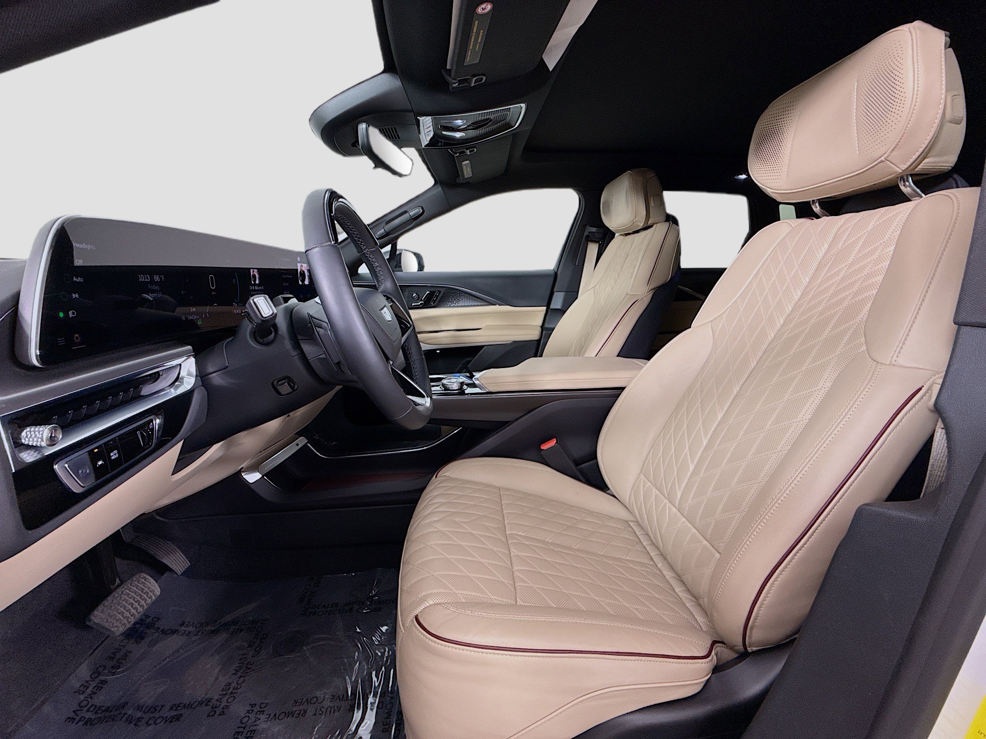 Used 2024 Cadillac Lyriq Sport w/ Nappa Leather Package image 22