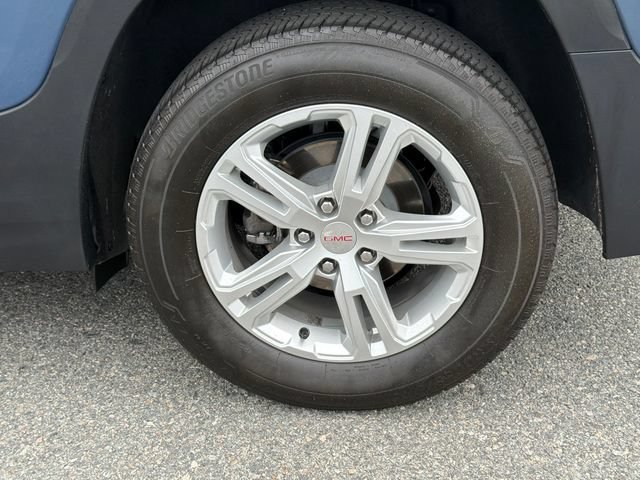 Used 2024 GMC Terrain SLE AWD/4WD image 19