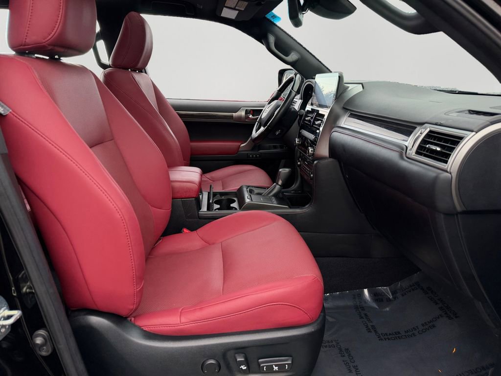 Used 2023 Lexus GX 460 Premium w/ Premium Plus Package image 9